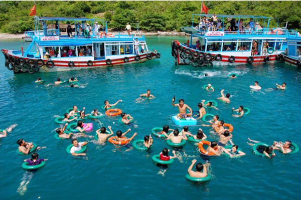 Tour 4 Đảo Bằng Thuyền