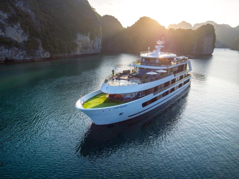 Du Thuyền Vịnh Hạ Long 2N1Đ — ảnh 4
